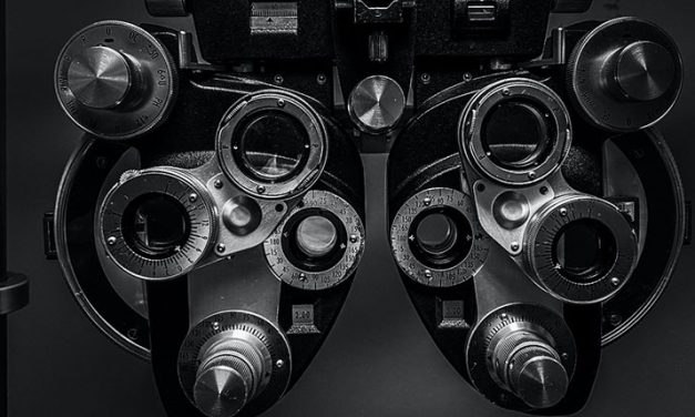 7 Diseases Your Eye Doctor May See in Your Eyes